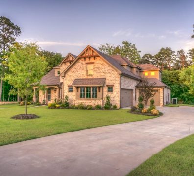 Builder’s Pro crew finishing a job